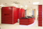 ufficio reception stile modeno con frontale laccato, design fc arredamenti