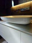 piano top e mobile bagno in corian glacier white, design fc arredamenti